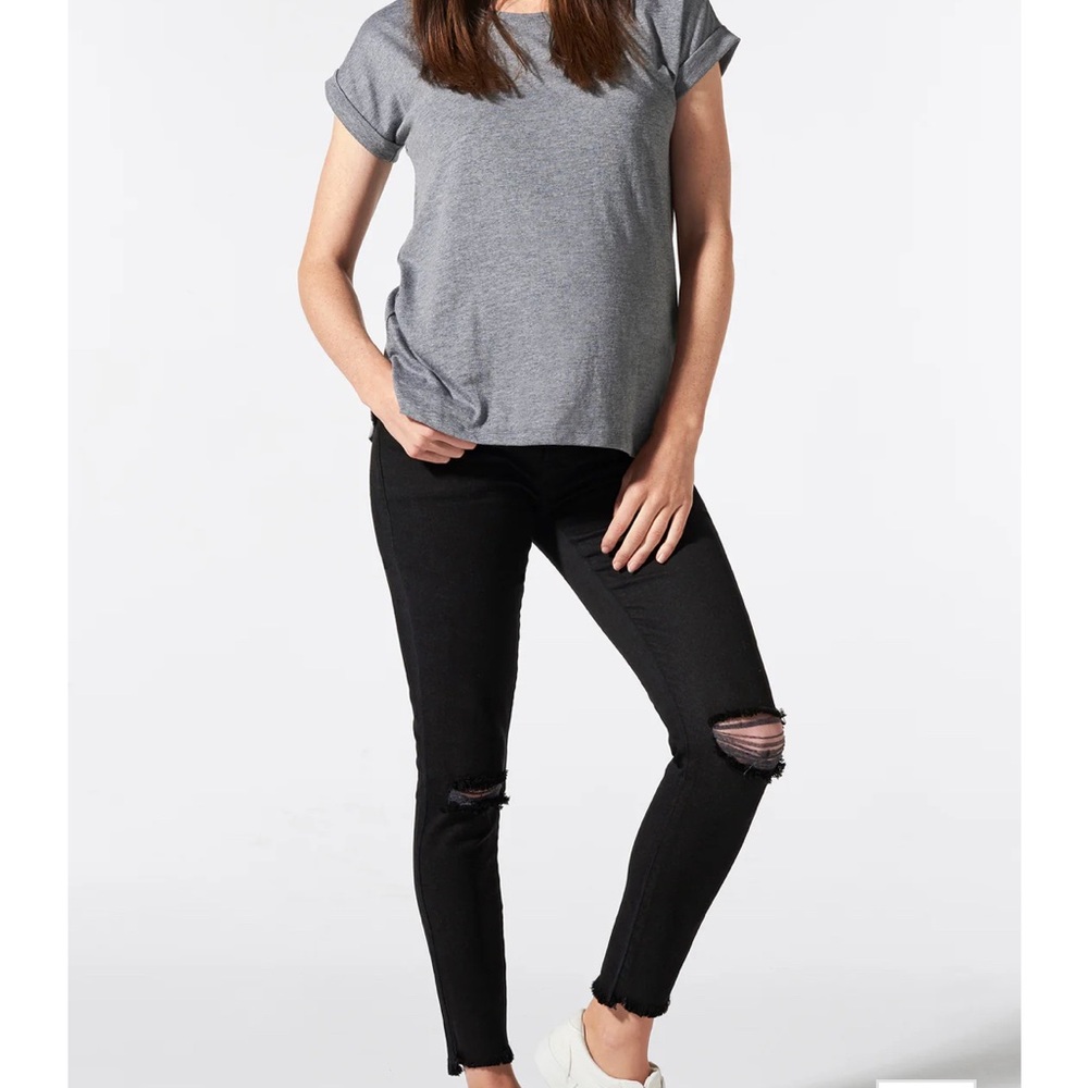 BLANQI DENIM - distressed black
Maternity Belly Support Skinny Jeans